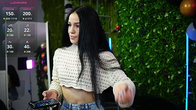 Snapshot of baby_nyco chatting on 13, 11, 2025 baby nyco online show from 13, 11, 2025