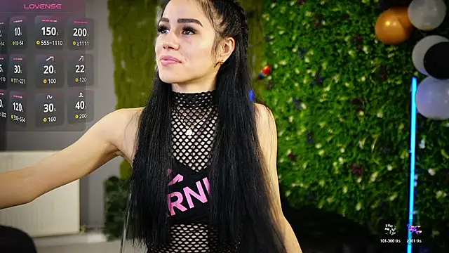 Snapshot of baby_nyco chatting on 23, 11, 2025 baby nyco online show from 23, 11, 2025