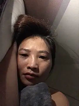 LiLy-0477 online show from 2, 10, 2025