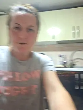 Fluturas2 online show from 19, 10, 2025