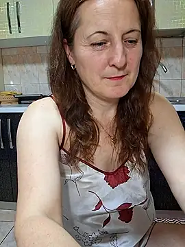 Fluturas2 online show from 17, 11, 2025