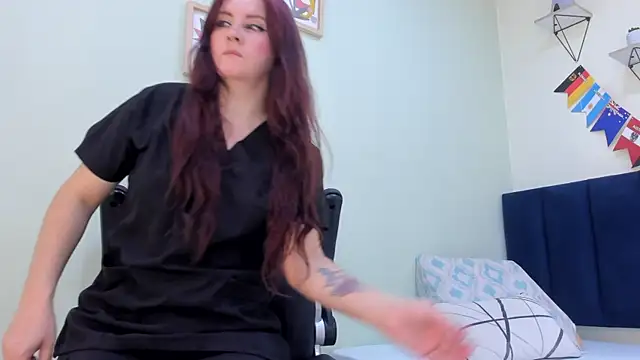 sophieturner mg online show from 24, 6, 2026