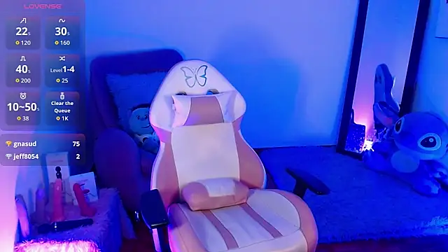 Snapshot of saanti_foxs chatting on 11, 9, 2025 saanti foxs online show from 11, 9, 2025