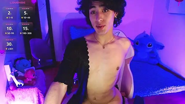 Snapshot of saanti_foxs chatting on 12, 9, 2025 saanti foxs online show from 12, 9, 2025