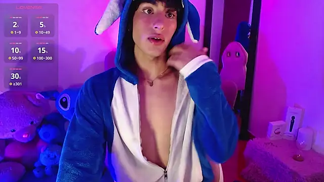 Snapshot of saanti_foxs chatting on 29, 9, 2025 saanti foxs online show from 29, 9, 2025