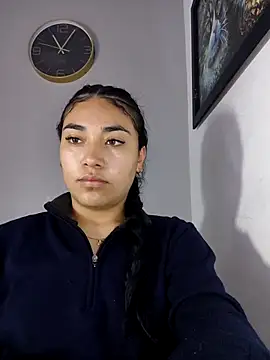 Snapshot of AmberGold- chatting on 2, 12, 2025 AmberGold- online show from 2, 12, 2025