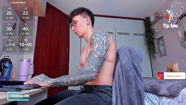 estebandi do online show from 12, 11, 2025