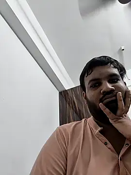 Snapshot of vinay_smalldick chatting on 19, 6, 2026 vinay smalldick online show from 19, 6, 2026