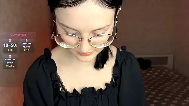 FakeLamb online show from 6, 2, 2026