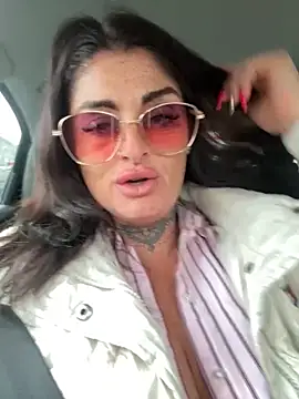 IrishmilfAnna online show from 26, 4, 2026
