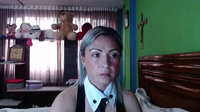  Charlize theron  online show from 7, 10, 2025