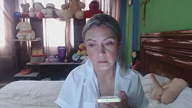  Charlize theron  online show from 8, 1, 2026