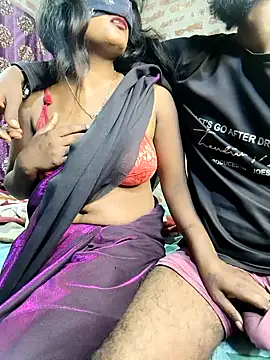 sexy-couple77 online show from 27, 11, 2025