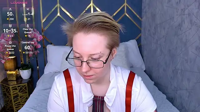 Snapshot of AlexandraGreen chatting on 28, 2, 2026 AlexandraGreen online show from 28, 2, 2026