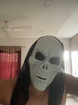 Camilo210520 online show from 16, 10, 2025