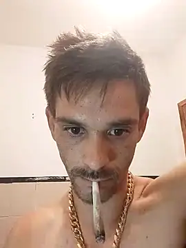 Snapshot of benur94 chatting on 29, 10, 2025 benur94 online show from 29, 10, 2025