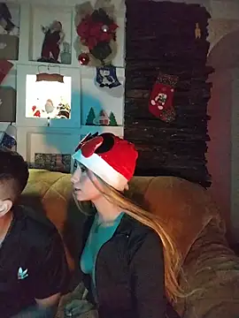 Snapshot of Ella_rr chatting on 21, 12, 2025 Ella rr online show from 21, 12, 2025