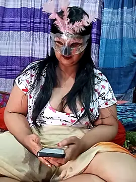 Tanisha-Chy online show from 29, 4, 2026