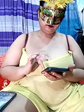 Tanisha-Chy online show from 5, 5, 2026