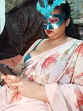 Snapshot of Tanisha-Chy chatting on 6, 7, 2026 Tanisha-Chy online show from 6, 7, 2026