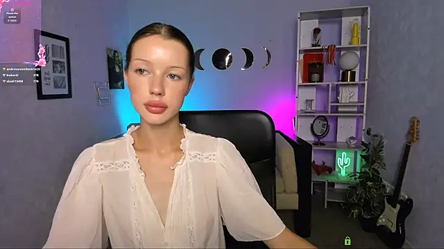 Snapshot of khloebeauty chatting on 21, 7, 2026 khloebeauty online show from 21, 7, 2026
