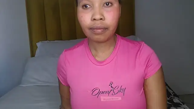 Snapshot of Bella_2025 chatting on 11, 3, 2026 Bella 2025 online show from 11, 3, 2026