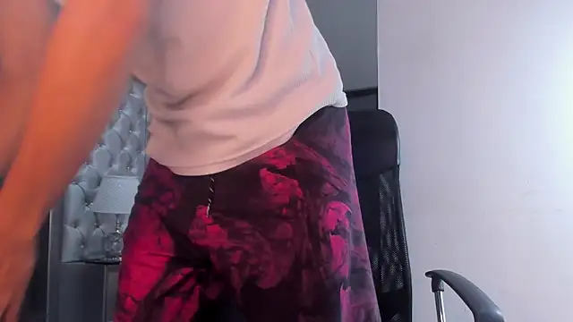 JhosuaCollins  online show from 12, 9, 2025