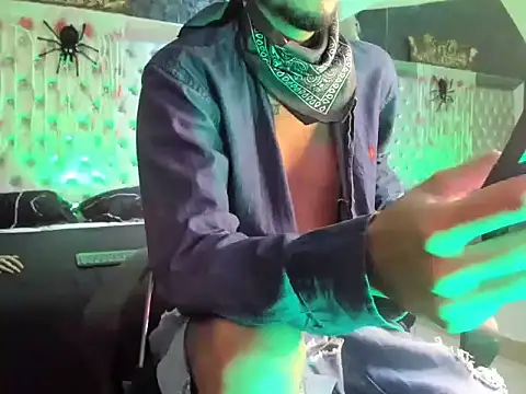 JhosuaCollins  online show from 23, 10, 2025