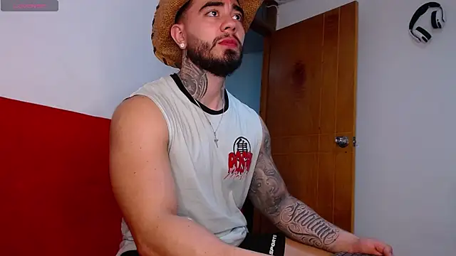 tommyblessd1 online show from 4, 11, 2025