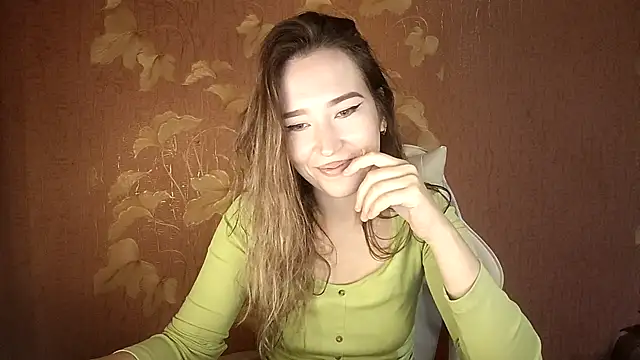 Awora Wolf online show from 11, 10, 2025