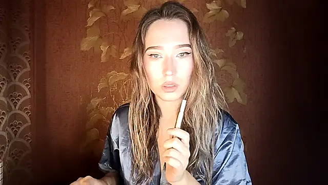 Awora Wolf online show from 18, 10, 2025