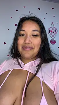 Snapshot of SharaRous chatting on 14, 2, 2026 SharaRous online show from 14, 2, 2026