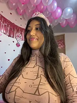 Snapshot of SharaRous chatting on 24, 2, 2026 SharaRous online show from 24, 2, 2026