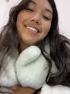 Snapshot of SharaRous chatting on 24, 2, 2026 SharaRous online show from 24, 2, 2026