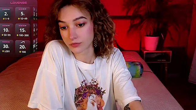Snapshot of __grace__ chatting on 17, 9, 2025   grace   online show from 17, 9, 2025