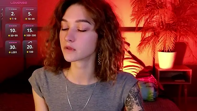 Snapshot of __grace__ chatting on 18, 9, 2025   grace   online show from 18, 9, 2025