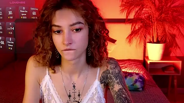 Snapshot of __grace__ chatting on 20, 9, 2025   grace   online show from 20, 9, 2025