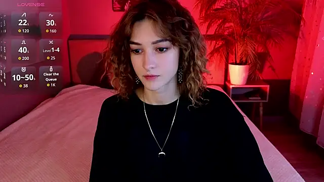Snapshot of __grace__ chatting on 23, 9, 2025   grace   online show from 23, 9, 2025