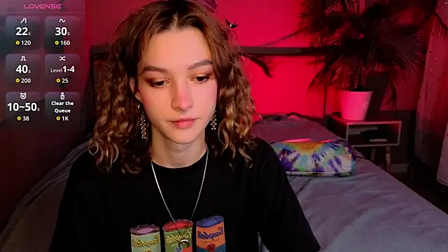 Snapshot of __grace__ chatting on 23, 10, 2025   grace   online show from 23, 10, 2025