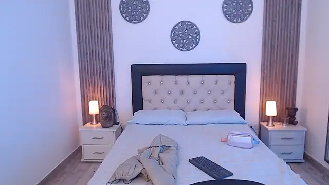 Red kytty6 online show from 25, 9, 2025