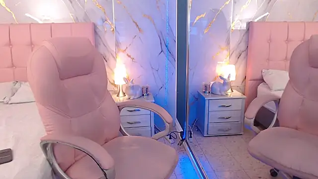 Red kytty6 online show from 12, 11, 2025