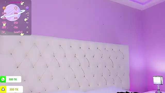 Snapshot of DaniielaV chatting on 6, 1, 2026 DaniielaV online show from 6, 1, 2026