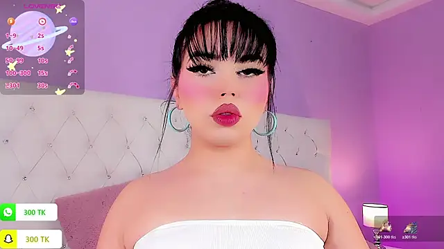 Snapshot of DaniielaV chatting on 8, 1, 2026 DaniielaV online show from 8, 1, 2026