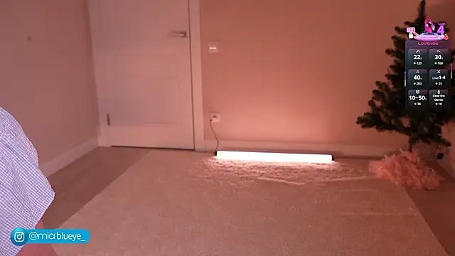 Snapshot of Miablueye chatting on 19, 2, 2026 Miablueye online show from 19, 2, 2026