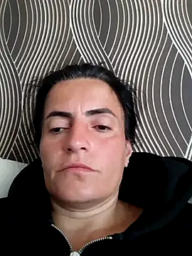 Gecenin Kralicesi online show from 12, 6, 2026