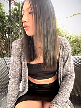 KloePink  online show from 17, 9, 2025