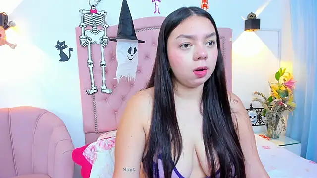 Snapshot of Ferzaya chatting on 28, 10, 2025 Ferzaya online show from 28, 10, 2025