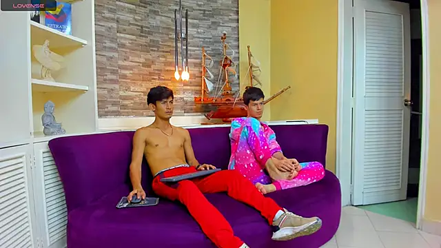 Snapshot of Holdme_Hot chatting on 15, 9, 2025 Holdme Hot online show from 15, 9, 2025