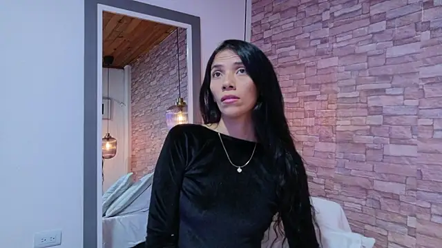 Martina thompson69 online show from 17, 3, 2026