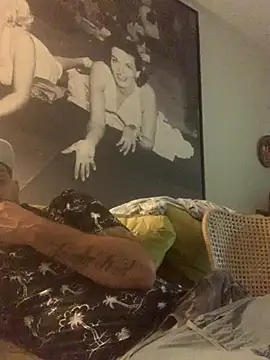 Snapshot of Hothotboyg chatting on 30, 10, 2025 Hothotboyg online show from 30, 10, 2025